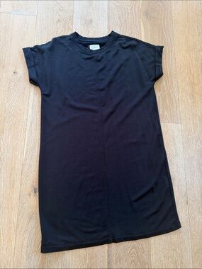 Lou & Grey Soft Black Dress Size Medium